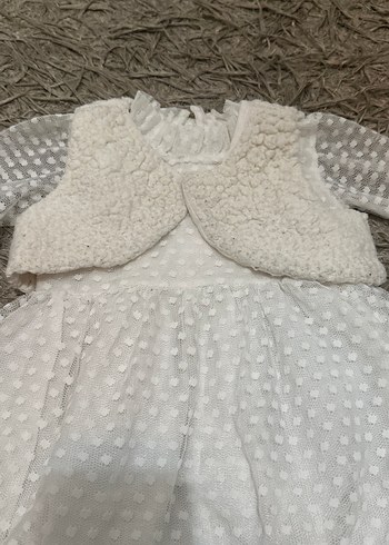 Uzun Kollu Beyaz Dantel Kız Elbisesi - Görsel 5