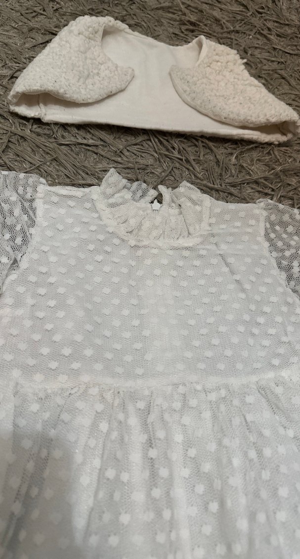 Uzun Kollu Beyaz Dantel Kız Elbisesi - Görsel 3