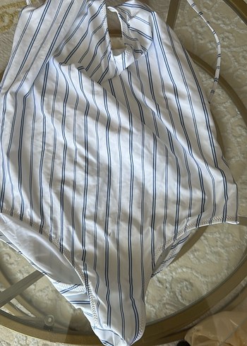 Beyaz Çizgili İnce Askılı Mayo - Görsel 2