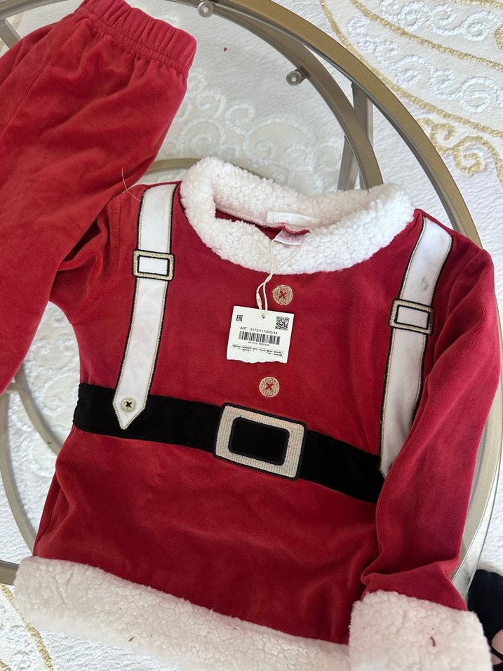 Kız Çocuk Kırmızı Kemer Detaylı Takım - Görsel 4