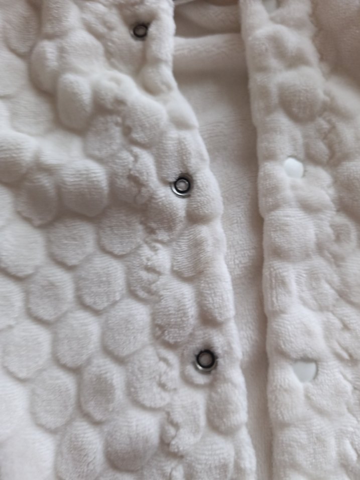 Kızlar için düğmeli beyaz kaban - Görsel 2