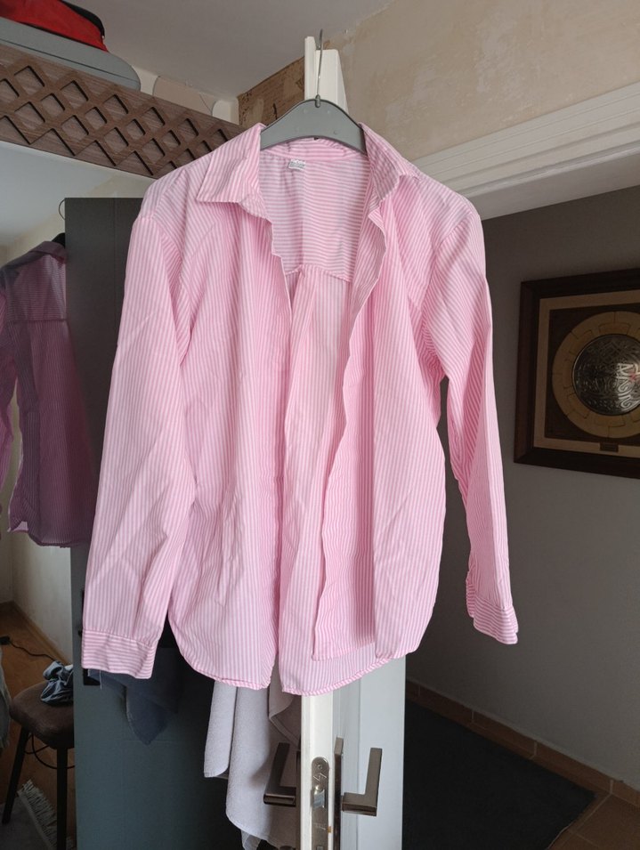 Pembe düğmesiz Kadın Gömlek - Görsel 3