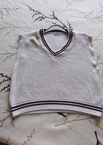 V Yaka Beyaz Örgü Kadın Süveter - Görsel 3