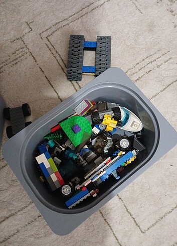 Karışık LEGO