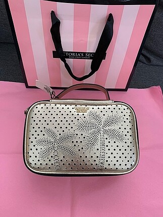 Victoria s Secret Makyaj Çantası