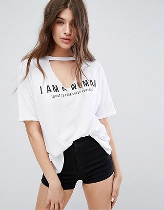 Choker yakalı tişört