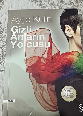 Gizli Anıların Yolcusu - Ayşe Kulin