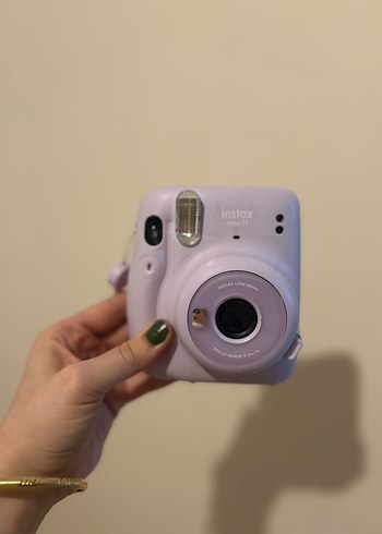 Pastel Beyaz Instax Mini 11 Film Kamera