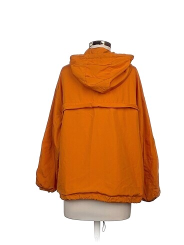 m Beden Pull and Bear Sweatshirt %70 İndirimli.