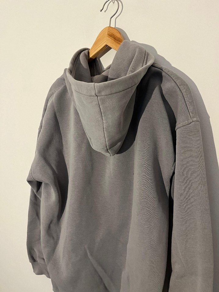 Nike Gri Kapüşonlu Sweatshirt — görsel 4/5