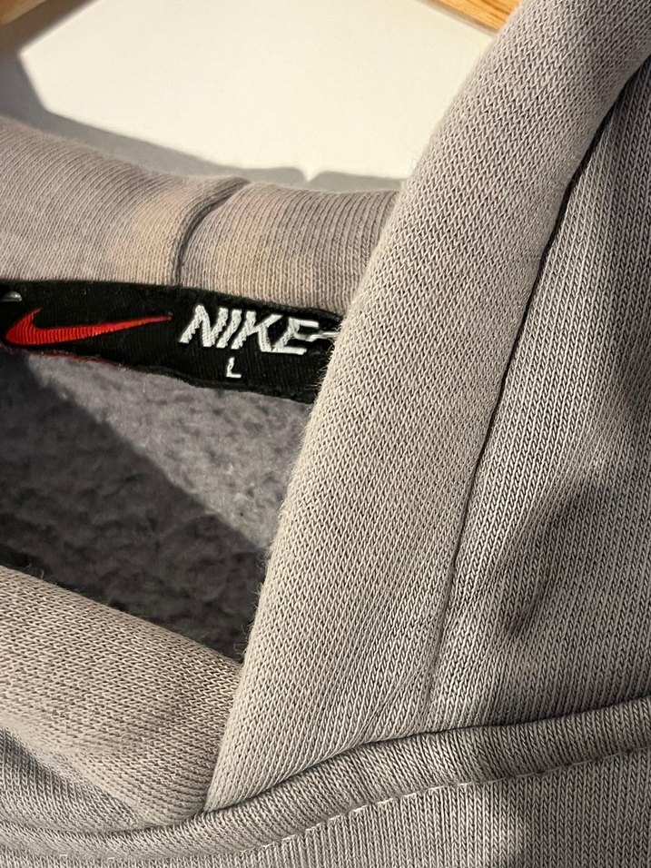 Nike Gri Kapüşonlu Sweatshirt — görsel 3/5