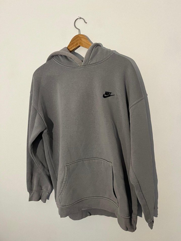 Nike Gri Kapüşonlu Sweatshirt — görsel 2/5
