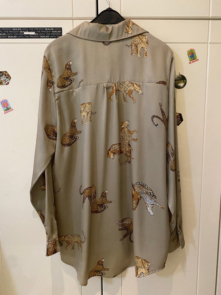 Düğmeli, Baskılı, Bej Kadın Gömlek - Görsel 4