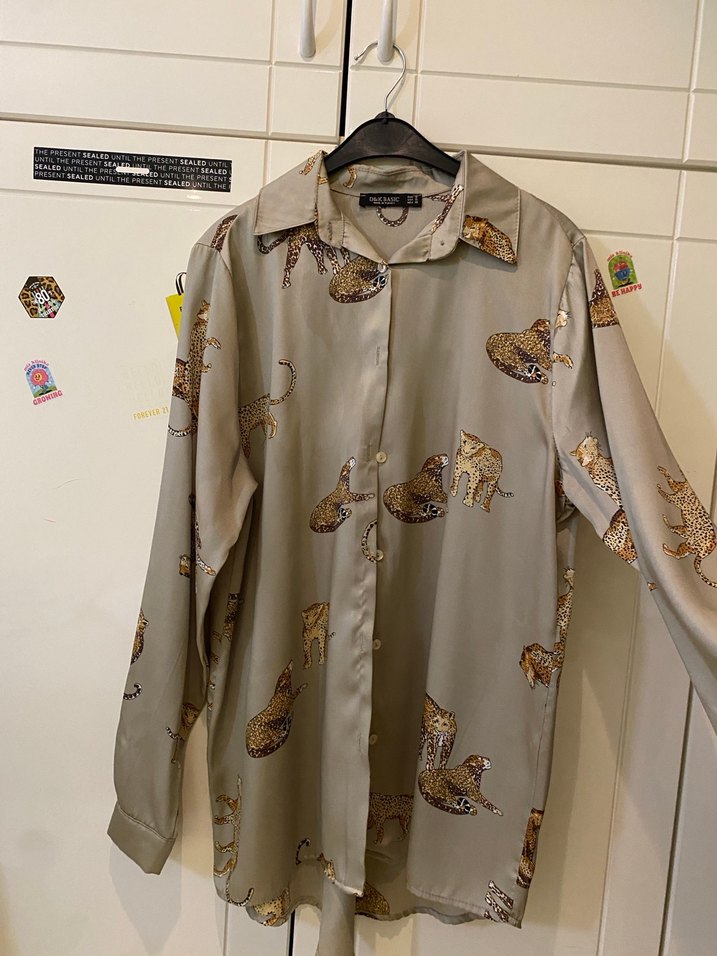 Düğmeli, Baskılı, Bej Kadın Gömlek - Görsel 2
