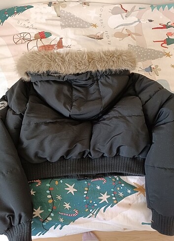 Pull and Bear Pull & BEAR Mont