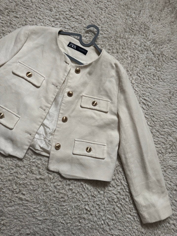 Düğmeli Keten Mini Kadın Ceket - Görsel 3