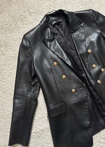 Düğmeli Siyah Deri Kadın Ceket - Görsel 3