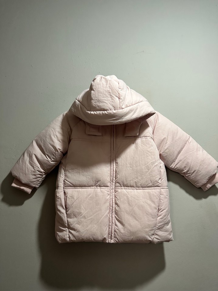 Pastel Pembe Kapüşonlu Çocuk Montu — görsel 2/9