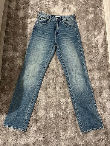 Straight jean