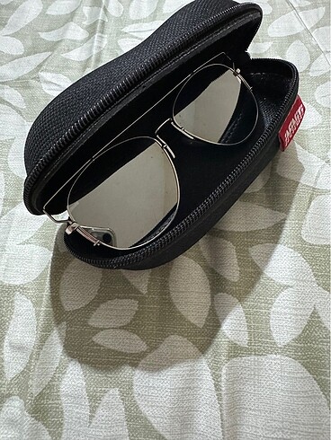 Ray Ban Aynalı güneş gözlüğü