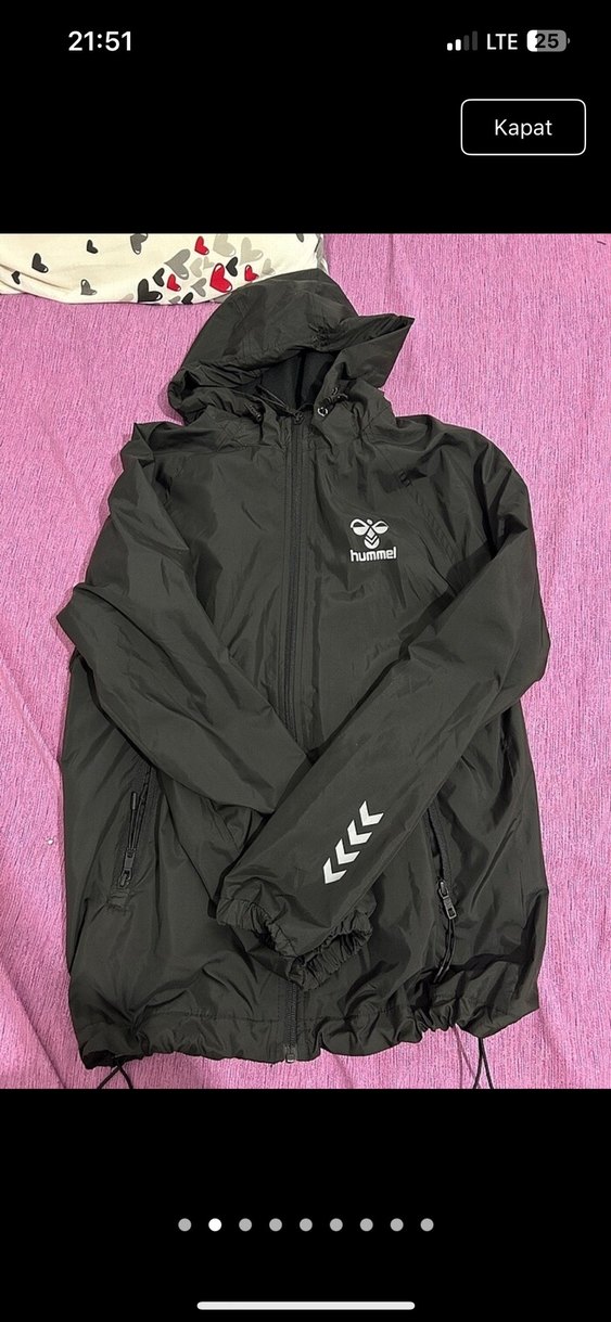 Hummel siyah kapşonlu yağmurluk - Görsel 2