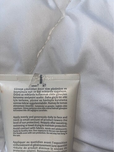 Beden Bioderma güneş kremi