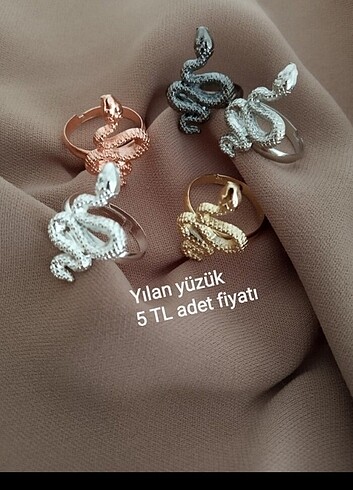 Yılan yüzük 