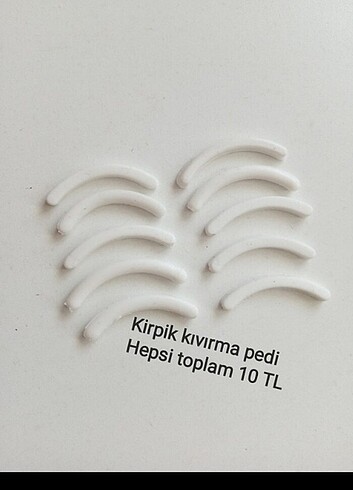 Kirpik kıvırma aleti pedi