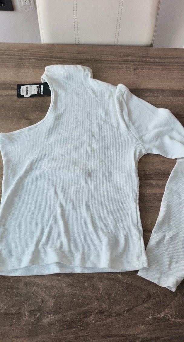 Uzun Kollu Beyaz Balıkçı Yaka Kadın Tişört - Görsel 2