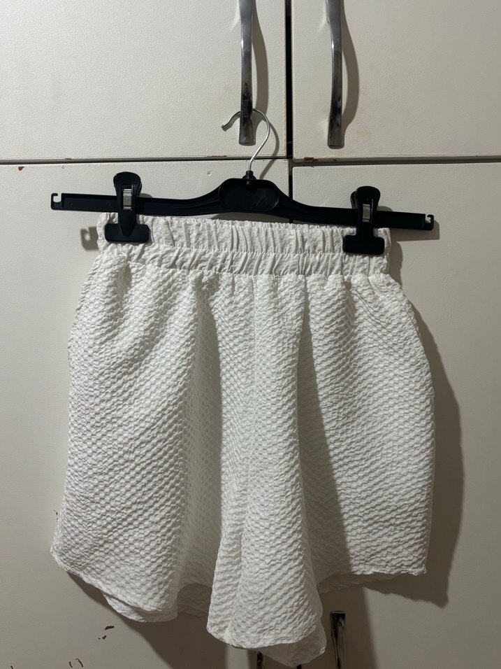 Kadın Beyaz Kısa Kollu Keten Gömlek - Görsel 3