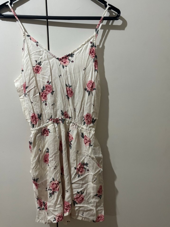 Çiçek Desenli Beyaz Midi Tulum - Görsel 2