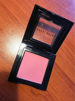 Bobbi brown pembe mat allık