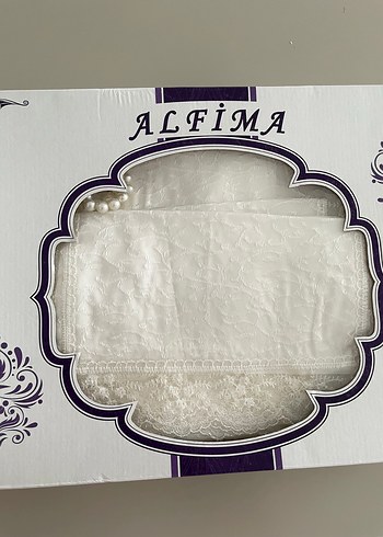 Diğer 12 kişilik masa örtüsü seti