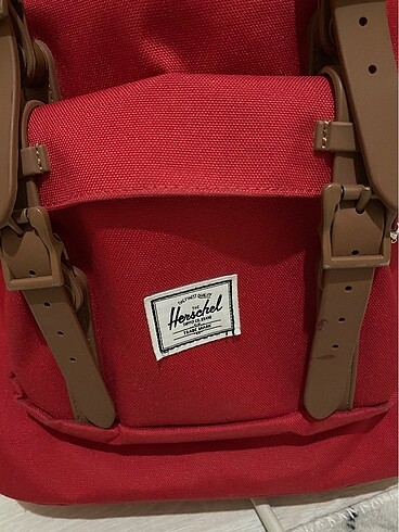 Herschel Herchel marka unisex sırt çantası.