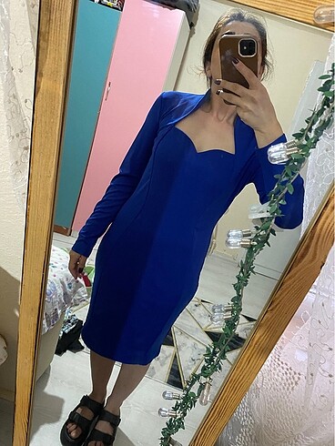 xl Beden Arkası yırtmaçlı diz altı mavi elbise
