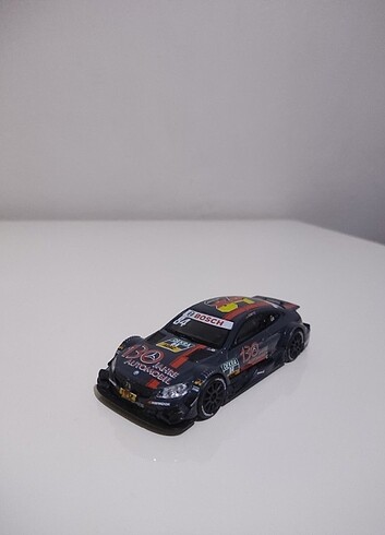 Mercedes AMG c-coupe metal araba