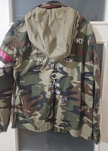 Kamuflaj Desenli kadın Midi Yağmurluk - Görsel 5