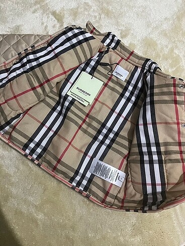 Burberry Burberry yağmurluk