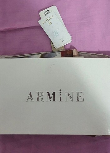  Beden Armine ipek twil eşarp 