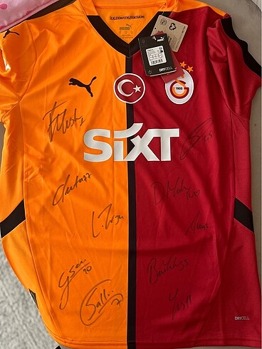 Gs imzalı forma - Görsel 5