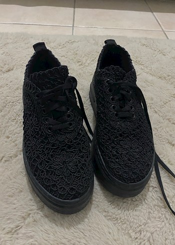 Siyah Nakışlı Dantelli Platform Kadın Spor Ayakkabı - Görsel 3