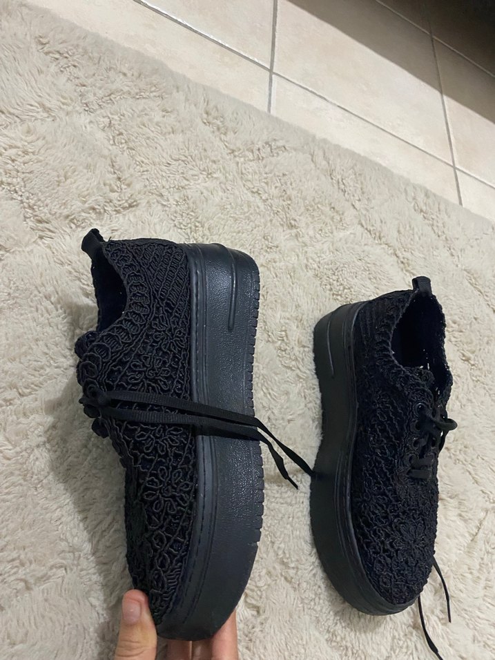 Siyah Nakışlı Dantelli Platform Kadın Spor Ayakkabı - Görsel 4