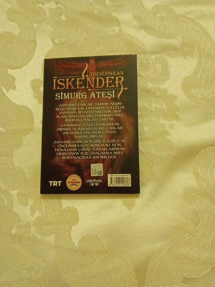 Tozkoparan İskender Kitap - Görsel 2