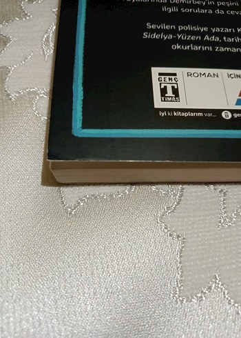 Sidelya Yüzen Ada Kitap - Görsel 3