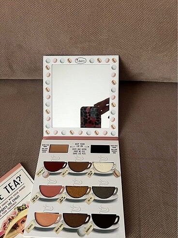 Beden Thebalm far paleti