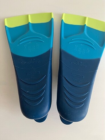 Decathlon yüzme paleti. 33-34