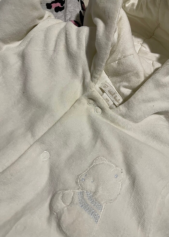 3 tane tulum - Görsel 3