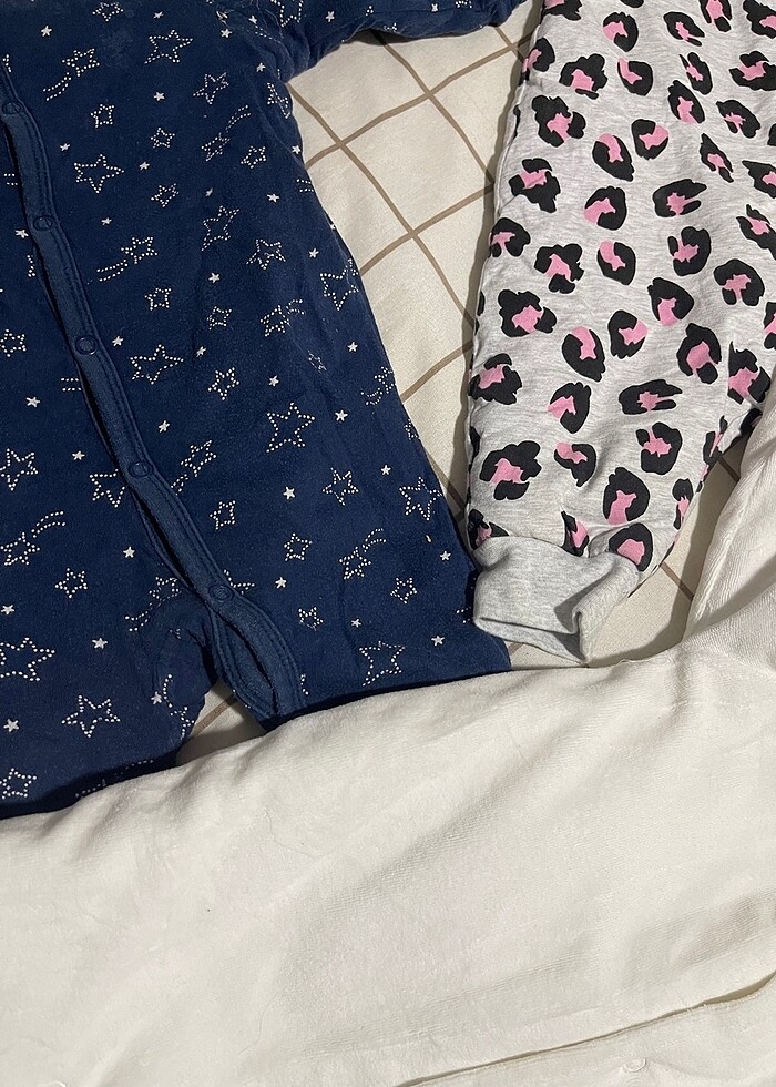 3 tane tulum - Görsel 2