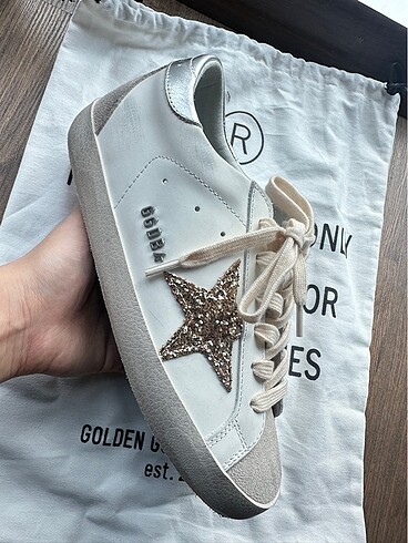 Golden Goose Deluxe Golden goose 37 orjinal teklifleri değerlendiririm