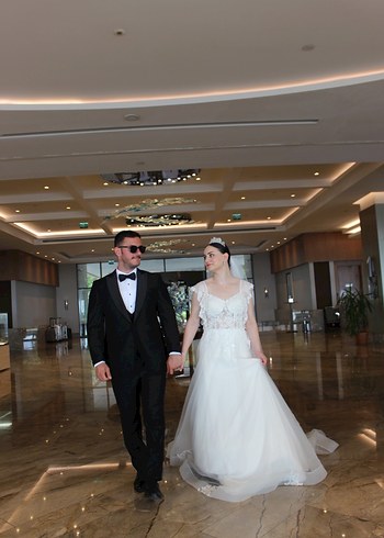 Dantel Detaylı Gelinlik - Görsel 6